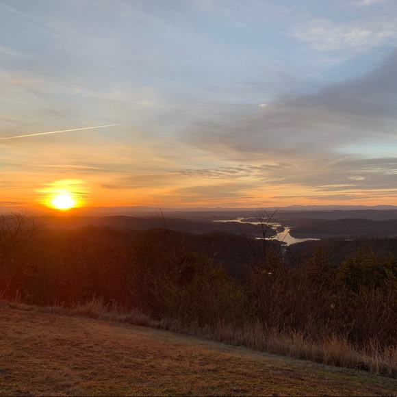 Meet your Posher, Nicolle - Picture 2 of 2